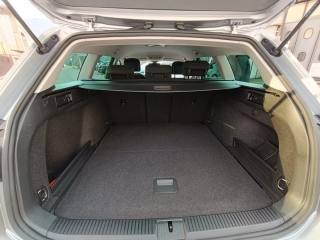 VOLKSWAGEN Passat Variant usata, con Controllo trazione