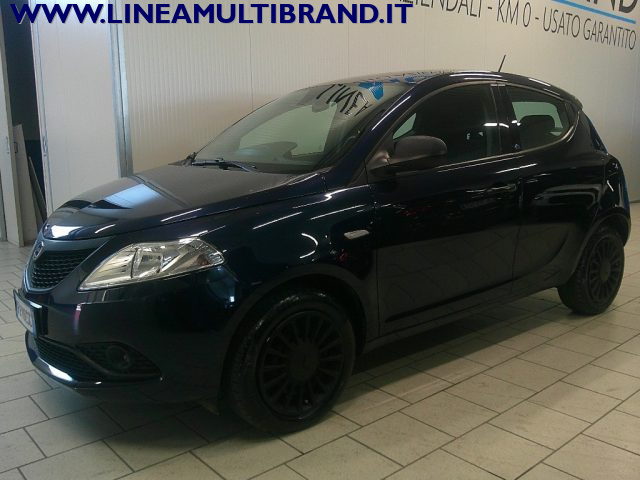 LANCIA Ypsilon usata, con Controllo trazione