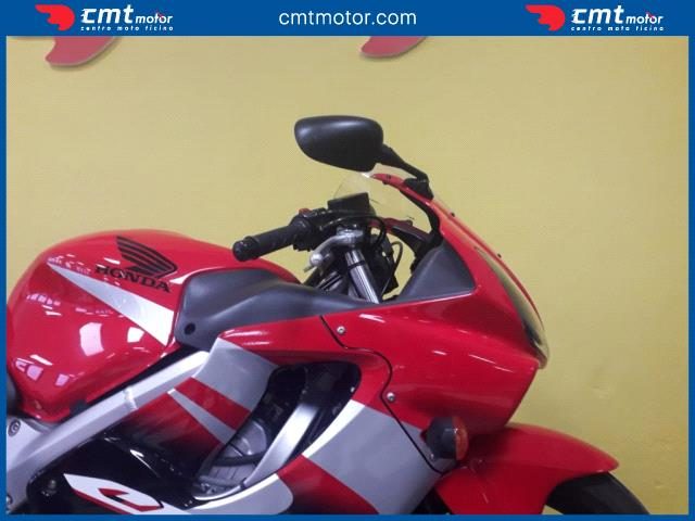 HONDA CBR 600 F usata 8