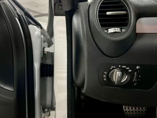 MERCEDES-BENZ SLK 200 usata 23