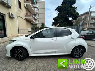 TOYOTA Yaris usata 14
