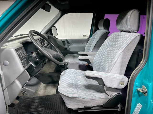 VOLKSWAGEN Transporter usata 8