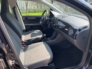 VOLKSWAGEN up! usata, con Fendinebbia