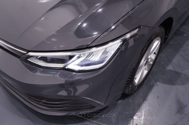 VOLKSWAGEN Golf Variant usata, con Sensori di parcheggio posteriori