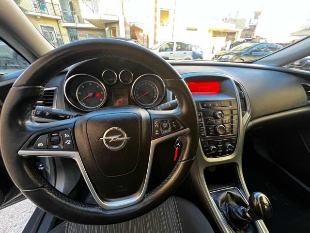 OPEL Astra usata, con Climatizzatore