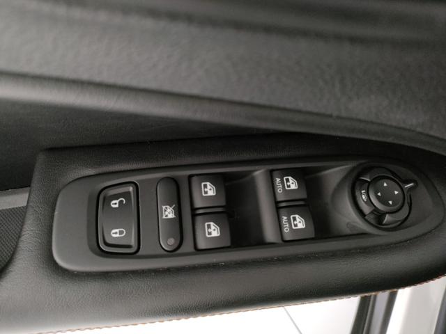 JEEP Compass usata, con Interni in pelle