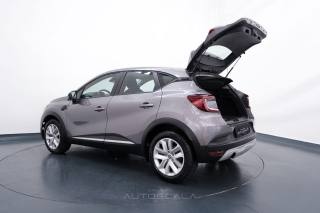 RENAULT Captur usata, con Sensori di parcheggio posteriori