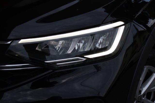 VOLKSWAGEN Taigo usata 93