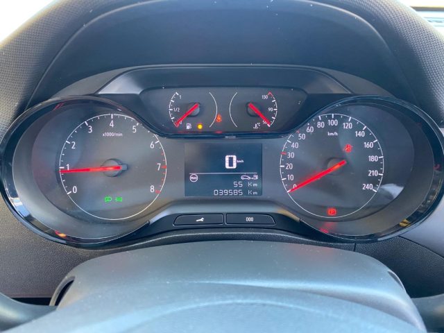 OPEL Crossland X usata, con ESP