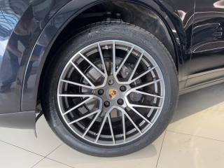 PORSCHE Cayenne usata, con Alzacristalli elettrici