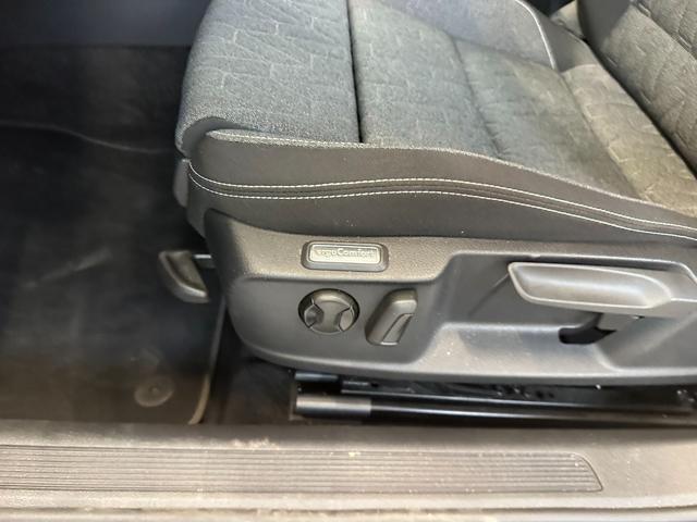 VOLKSWAGEN Passat Variant usata, con Servosterzo