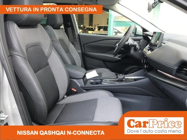 NISSAN Qashqai usata, con Fari LED