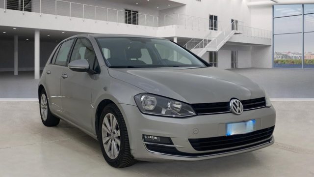 VOLKSWAGEN Golf usata, con Airbag