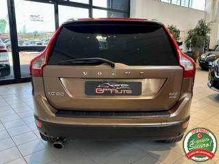 VOLVO XC60 usata, con Airbag laterali