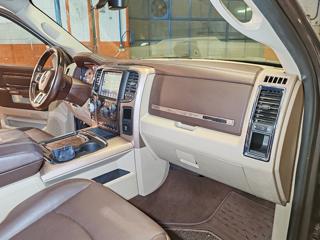 DODGE RAM usata, con USB