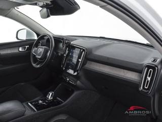 VOLVO XC40 usata 11