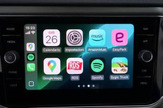 VOLKSWAGEN T-Roc usata, con ESP