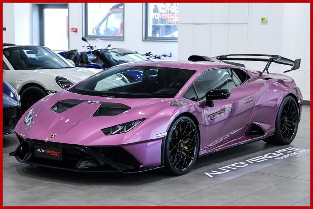 LAMBORGHINI Huracan usata, con Autoradio