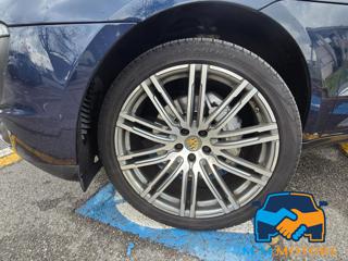 PORSCHE Macan usata, con Fendinebbia