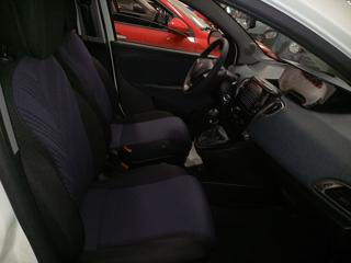 LANCIA Ypsilon usata, con Controllo trazione