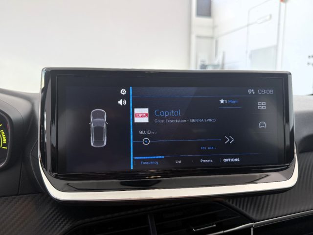 PEUGEOT 208 usata, con Autoradio digitale