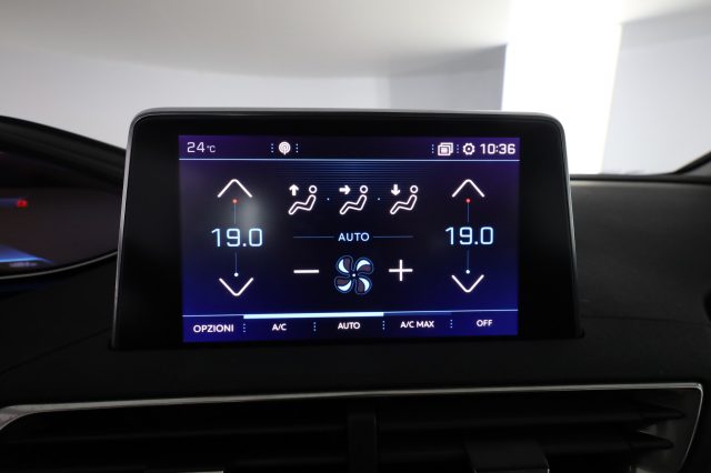 PEUGEOT 3008 usata 8