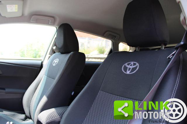 TOYOTA Auris usata 23