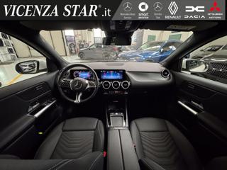 MERCEDES-BENZ GLA 180 usata, con Alzacristalli elettrici