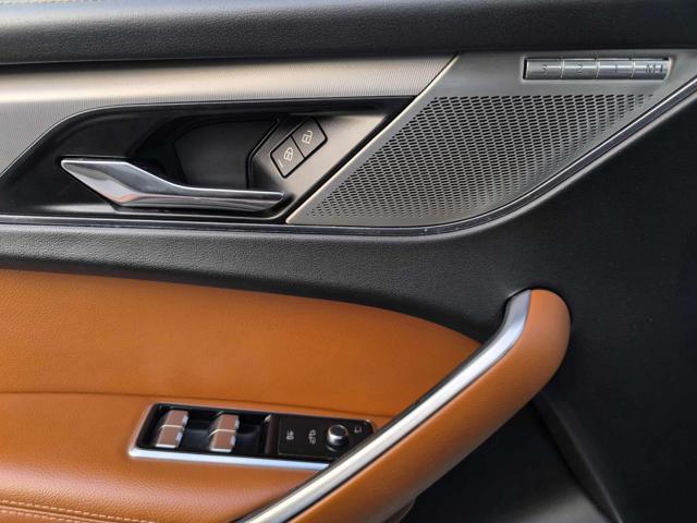 JAGUAR F-Pace usata, con Interni in pelle