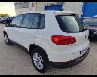 VOLKSWAGEN Tiguan usata, con Airbag laterali