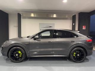 PORSCHE Cayenne usata, con Autoradio