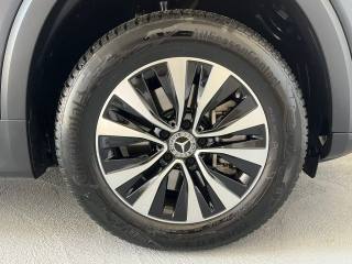 MERCEDES-BENZ GLB 200 usata 23