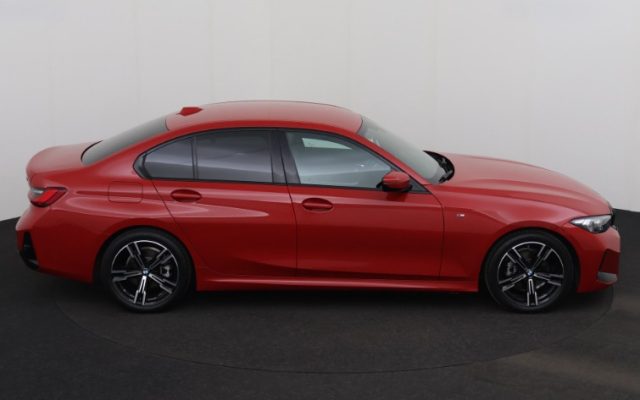 BMW 318 usata, con Autoradio digitale