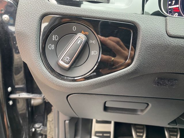 VOLKSWAGEN Golf GTI usata, con Controllo trazione