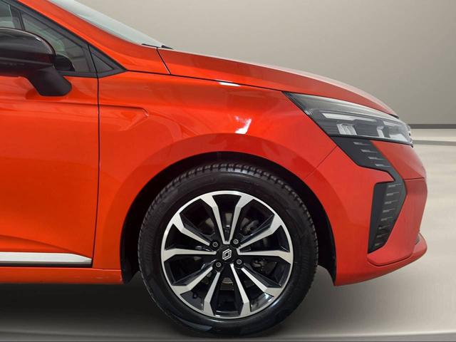 RENAULT Clio usata, con Sensore di luce