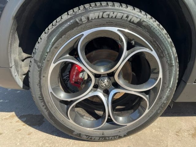 ALFA ROMEO Stelvio usata, con Boardcomputer