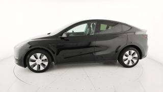 TESLA Model Y usata, con Sedile posteriore sdoppiato