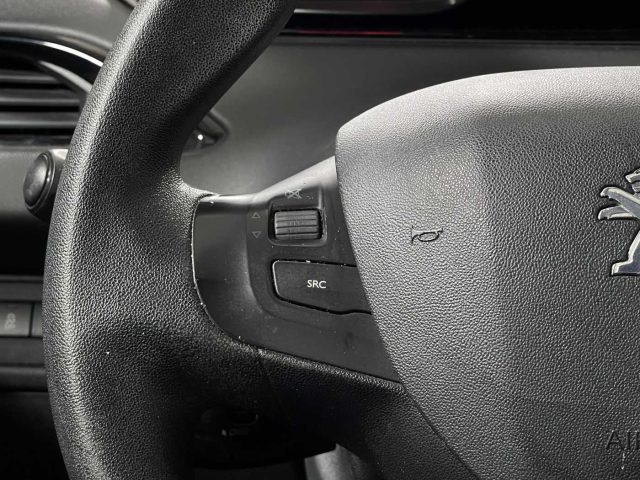 PEUGEOT 208 usata 20