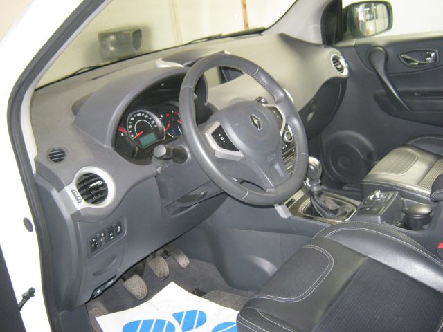 RENAULT Koleos usata, con Autoradio