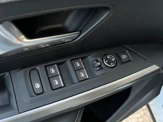 PEUGEOT 3008 usata 19