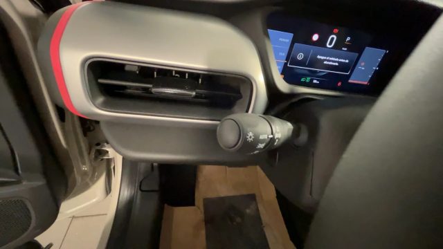 JEEP Avenger usata, con Sensori di parcheggio posteriori