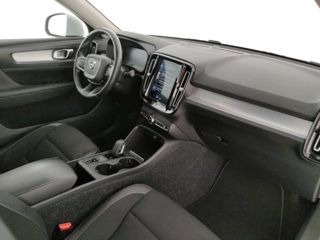 VOLVO XC40 usata, con USB