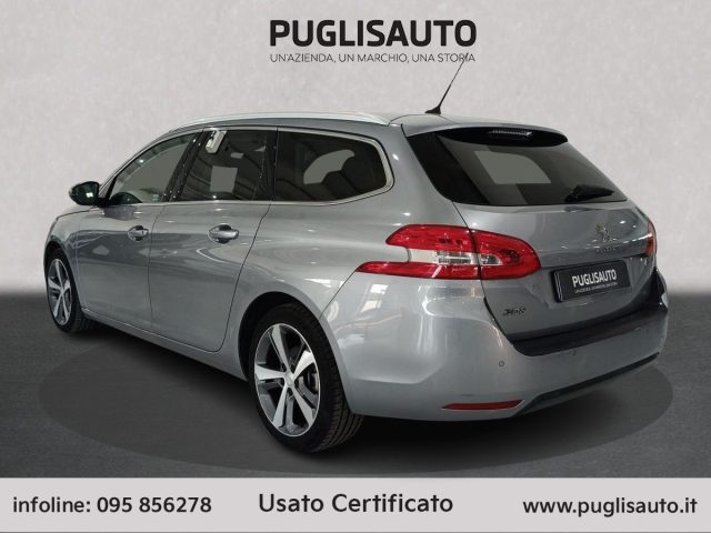 PEUGEOT 308 usata, con Cerchi in lega