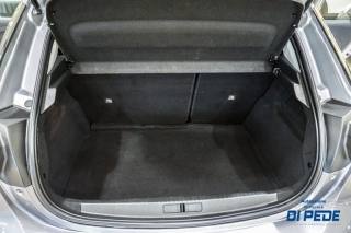 OPEL Corsa usata, con Touch screen