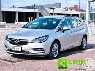 OPEL Astra usata, con Servosterzo