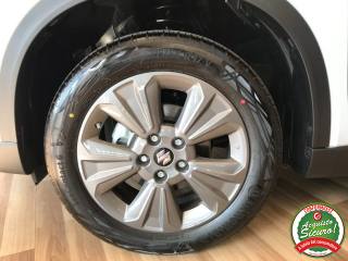 SUZUKI Vitara usata, con Fari LED