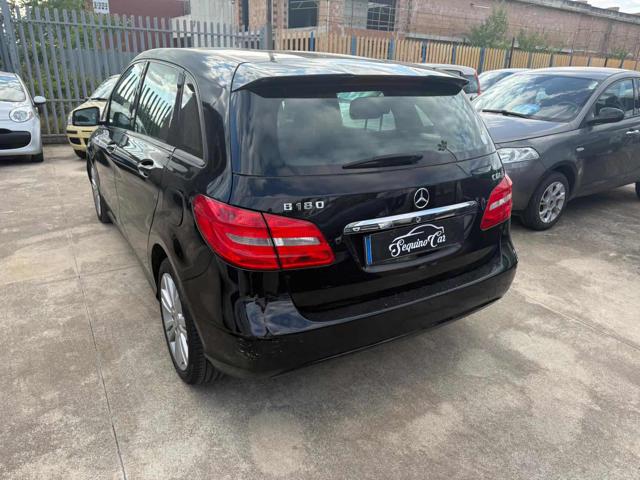 MERCEDES-BENZ B 180 usata, con Autoradio