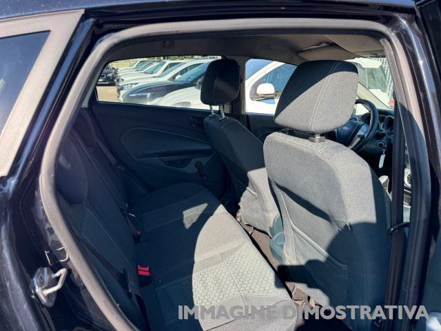 FORD Fiesta usata, con ESP