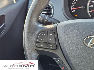 HYUNDAI i10 usata, con USB