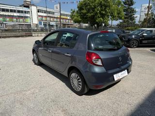 RENAULT Clio usata, con Autoradio